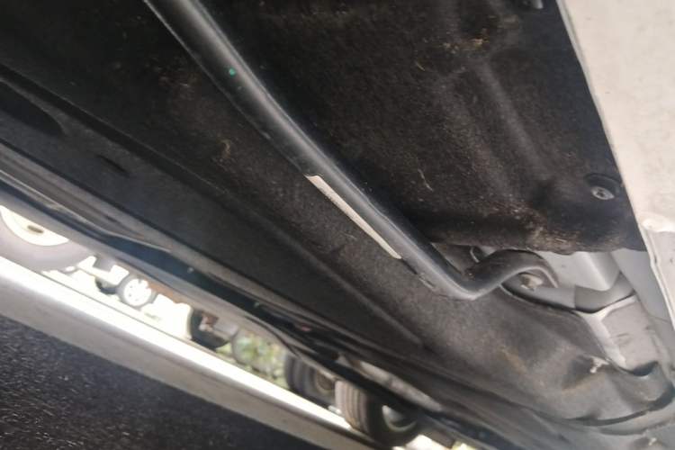 Used Lincoln Z 2025 2.0T Prestige Hybrid Edition Chassis Rear Right