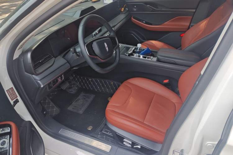Used Lincoln Z 2025 2.0T Luxury Edition Driver Seat