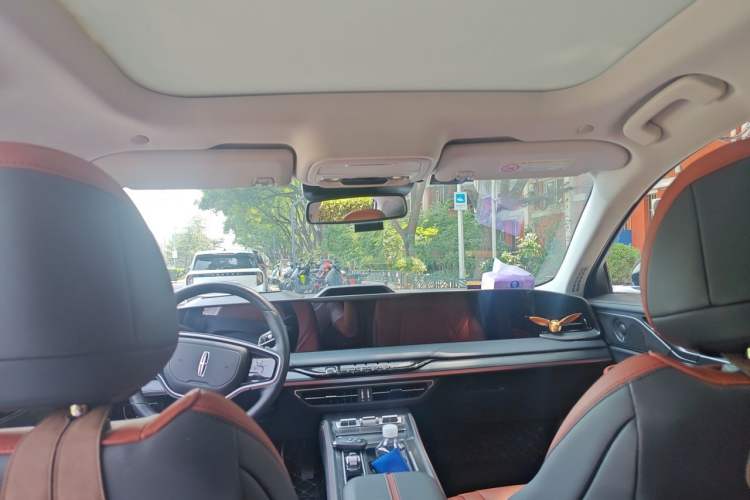 Used Lincoln Z 2025 2.0T Luxury Edition Headliner
