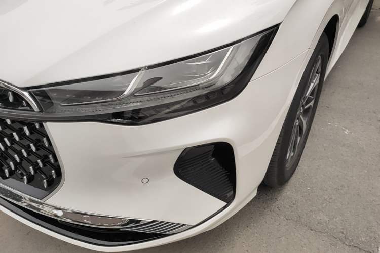 Used Lincoln Z 2025 2.0T Prestige Edition Left Front Headlight
