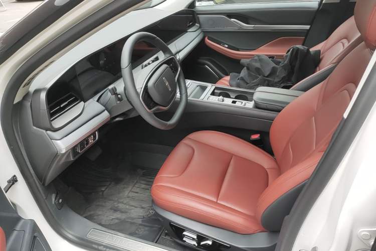Used Lincoln Z 2025 2.0T Prestige Edition Left Front Seat