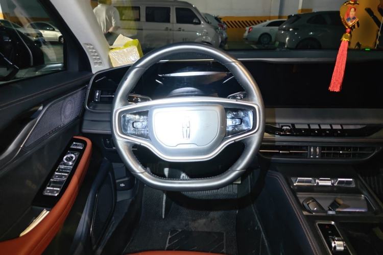 Used Lincoln Z 2025 2.0T Prestige Edition Steering Wheel