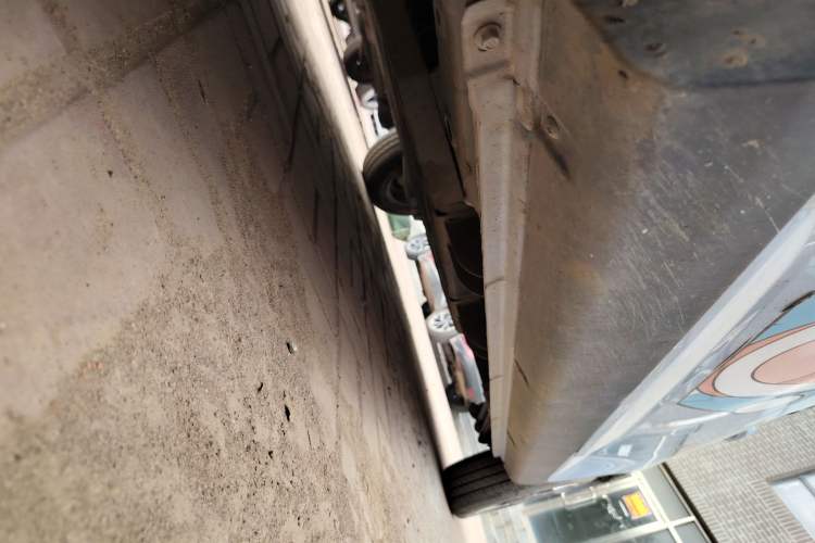 Used LINGBOX COCO 2021 Alliance Edition Chassis Front Left