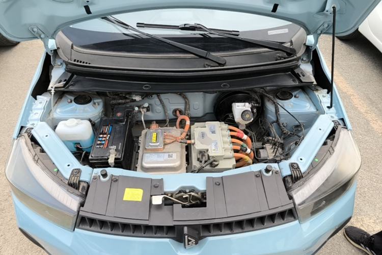 Used LINGBOX COCO 2021 Honor Edition Engine Bay