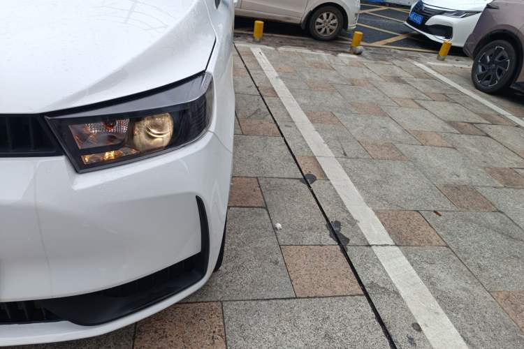 Used LINGBOX COCO 2023 Hero Edition Left Front Headlight