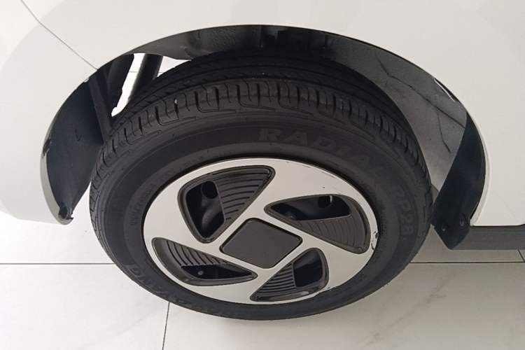 Used LINGBOX COCO 2023 Alliance Edition Left Front Wheel Hub