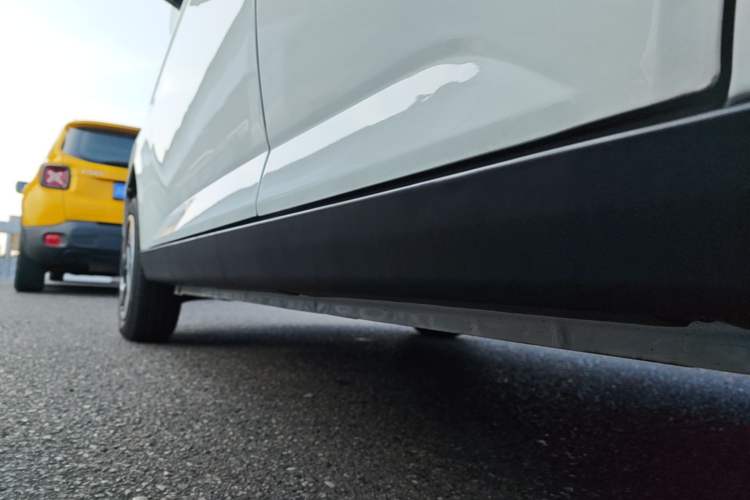 Used LINGBOX COCO 2023 Hero Edition Left Side Sill