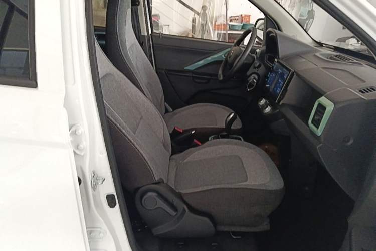 Used LINGBOX COCO 2023 Alliance Edition Right Front Seat