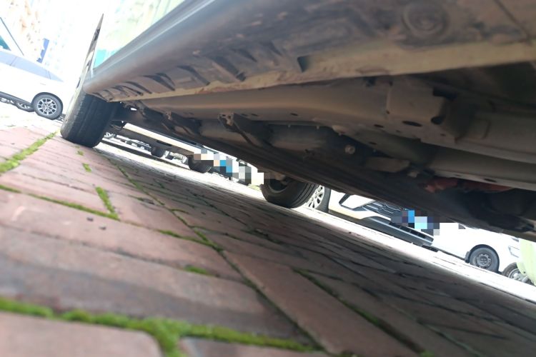 Used LINGBOX 2021 – Cai Wenji Edition Chassis Front Right