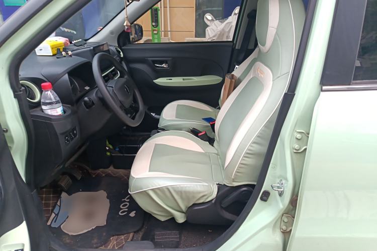 Used LINGBOX 2021 – Cai Wenji Edition Left Front Seat