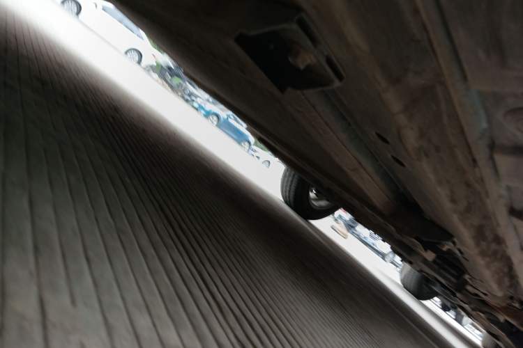 Used LINGBOX 2020 Happiness Edition Chassis Rear Right