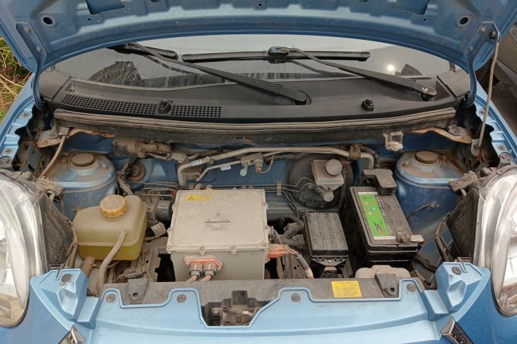 Used LINGBOX 2020 Happiness Edition Engine Bay