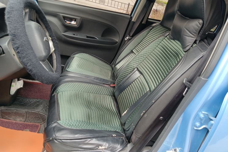 Used LINGBOX 2020 Happiness Edition Left Front Seat