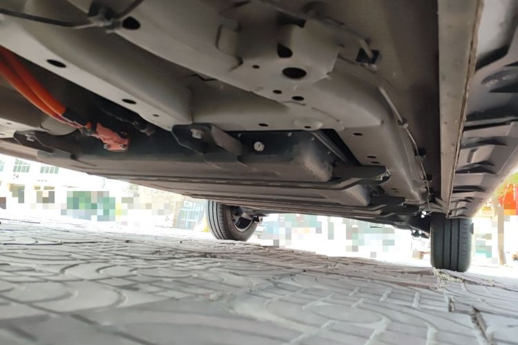 Used LINGBOX 2021 – Cai Wenji Edition Chassis Front Left