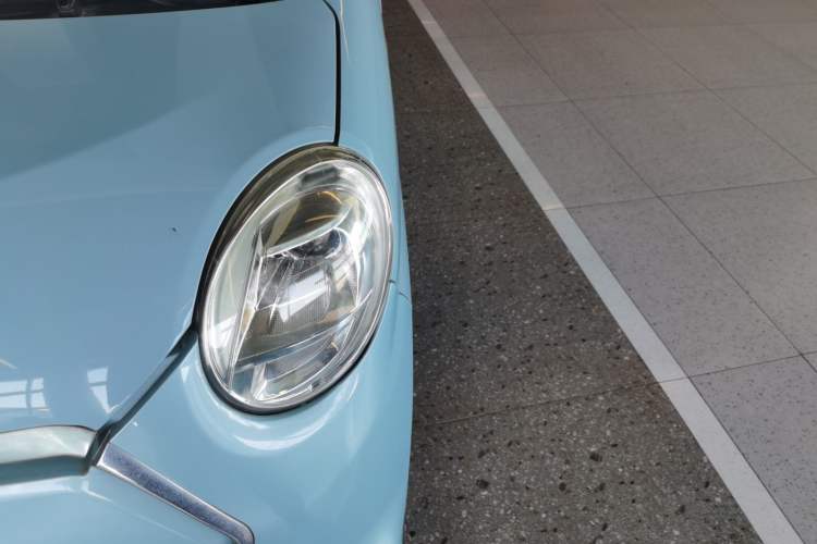 Used LINGBOX 2021 – Lady Wanyan Edition Left Front Headlight