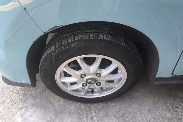 Used LINGBOX 2021 Comfort Edition Left Front Wheel Hub
