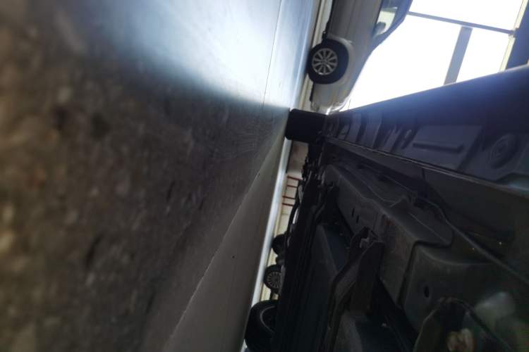 Used LINGBOX 2021 – Lady Wanyan Edition Left Side Sill