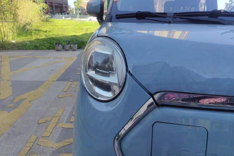 Used LINGBOX 2021 Wang Zhaojun Edition Right Front Headlight