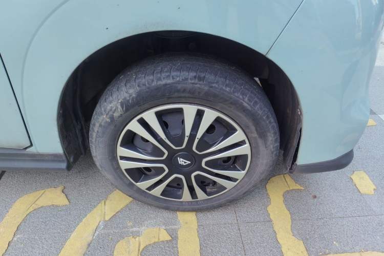 Used LINGBOX 2021 Wang Zhaojun Edition Right Front Wheel Hub