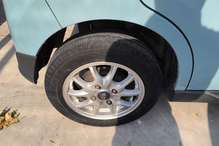 Used LINGBOX 2021 Comfort Edition Right Rear Wheel Hub