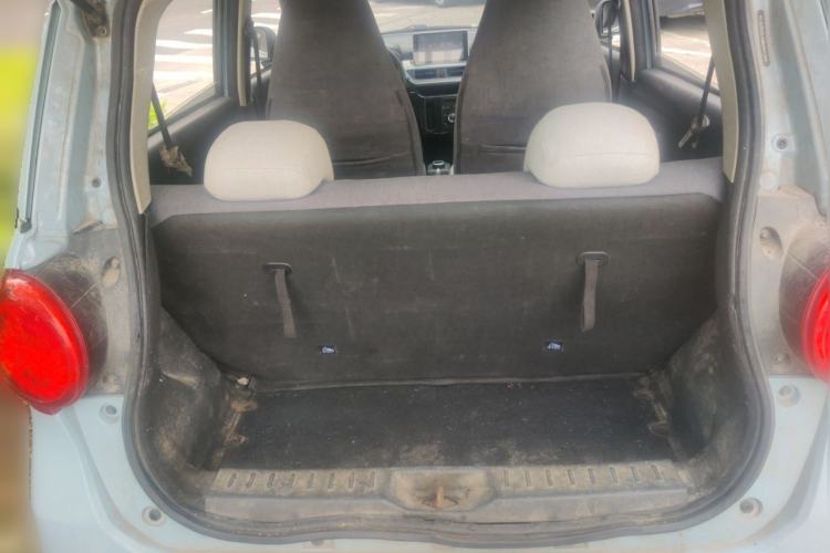 Used LINGBOX 2021 – Cai Wenji Edition Trunk