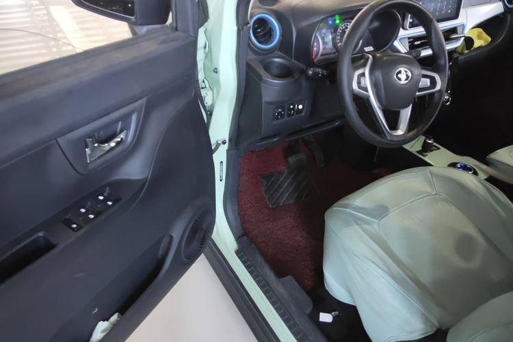 Used LINGBOX 2021 – Cai Wenji Edition Driver Seat