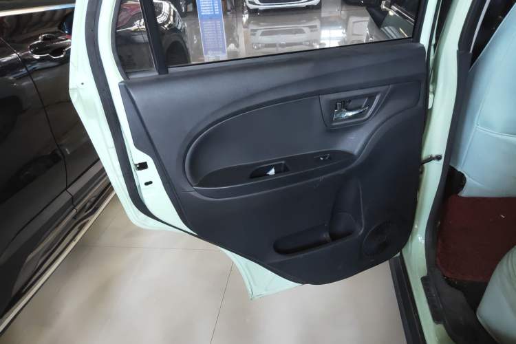 Used LINGBOX 2021 – Cai Wenji Edition Left Rear Door Interior