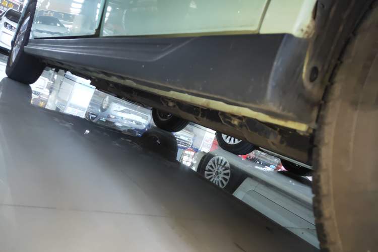 Used LINGBOX 2021 – Cai Wenji Edition Left Side Sill