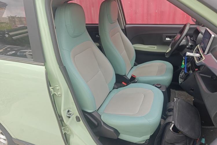 Used LINGBOX 2021 Milk Foam Style – Li Qingzhao Edition Right Front Seat