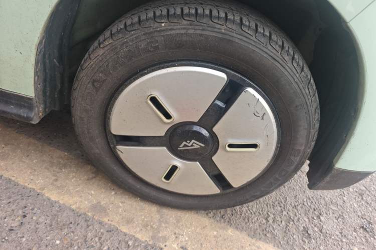 Used LINGBOX 2021 Li Qingzhao Edition Right Front Wheel Hub