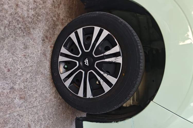 Used LINGBOX 2021 Wang Zhaojun Edition Right Front Wheel Hub