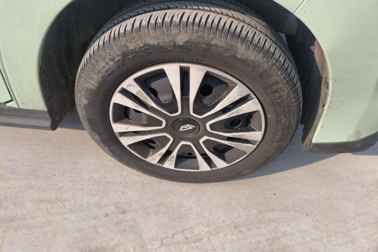 Used LINGBOX 2021 Wang Zhaojun Edition Right Front Wheel Hub