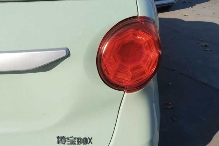 Used LINGBOX 2021 Li Qingzhao Edition Right Rear Taillight