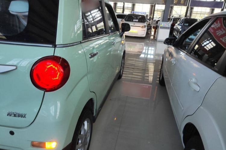 Used LINGBOX 2021 – Cai Wenji Edition Right Rear Taillight