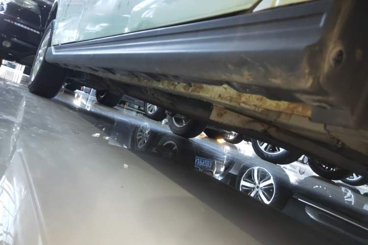 Used LINGBOX 2021 – Cai Wenji Edition Right Side Sill