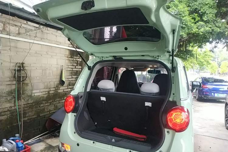 Used LINGBOX 2021 Chocolate Lid Series – Lady Wang Wan'er Edition Trunk