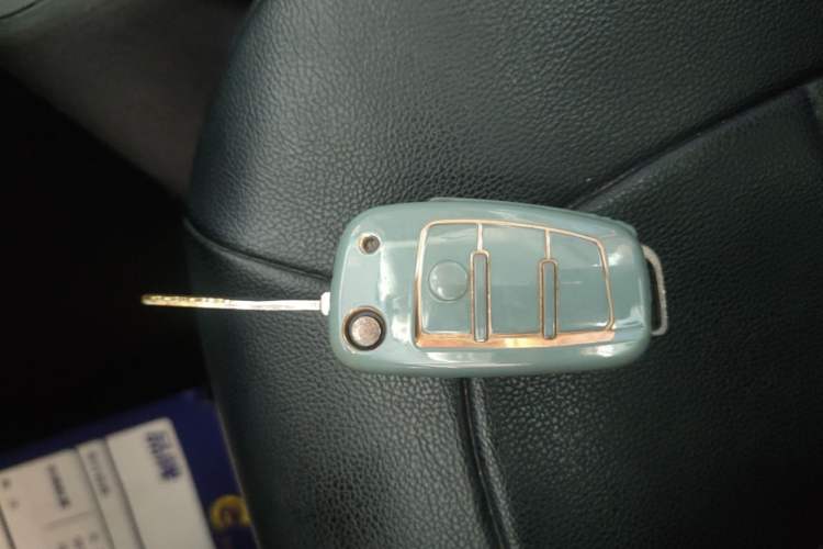 Used LINGBOX 2021 – Lady Wanyan Edition Vehicle Key