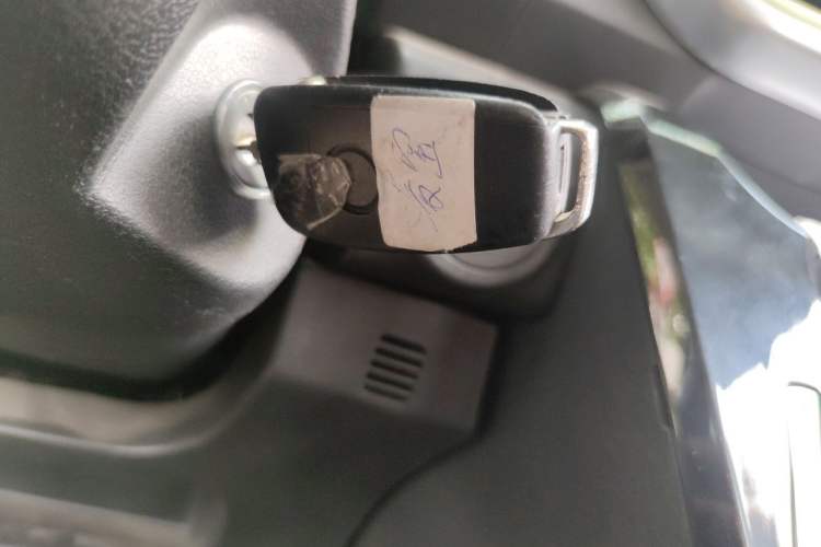 Used LINGBOX 2021 Chocolate Lid Series – Cai Wenji Edition Vehicle Key