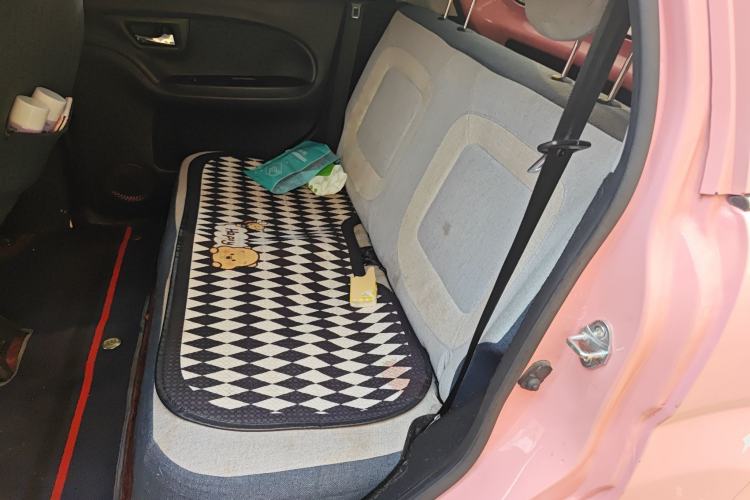 Used LINGBOX 2021 – Lady Wanyan Edition Left Rear Seat