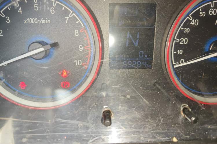 Used LINGBOX 2021 – Lady Wanyan Edition Odometer Close Up