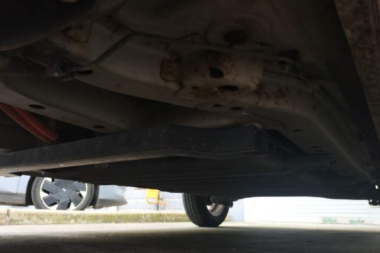 Used LINGBOX 2021 Comfort Edition Chassis Front Left