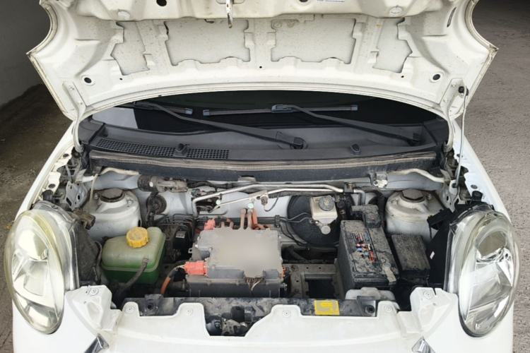 Used LINGBOX 2021 Wang Zhaojun Edition Engine Bay