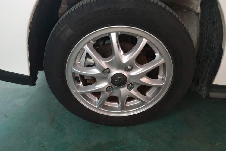 Used LINGBOX 2021 Comfort Edition Exterior 7