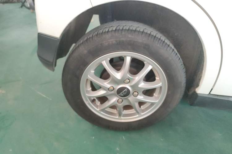 Used LINGBOX 2021 Comfort Edition Exterior 8