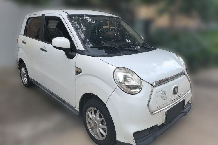 Used LINGBOX 2021 Comfort Edition Front Right 45 Deg