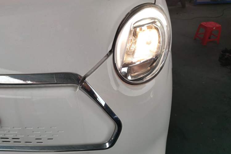 Used LINGBOX 2021 Comfort Edition Left Front Headlight