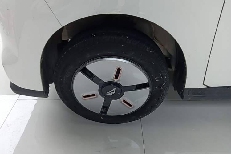 Used LINGBOX 2021 Wang Zhaojun Edition Left Front Wheel Hub
