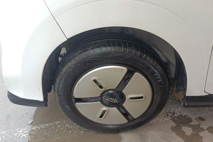 Used LINGBOX 2021 Wang Zhaojun Edition Left Front Wheel Hub