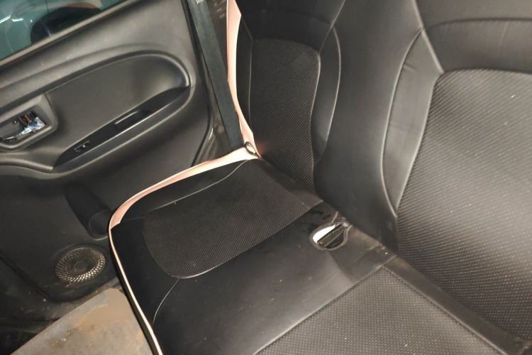 Used LINGBOX 2021 – Cai Wenji Edition Left Rear Seat