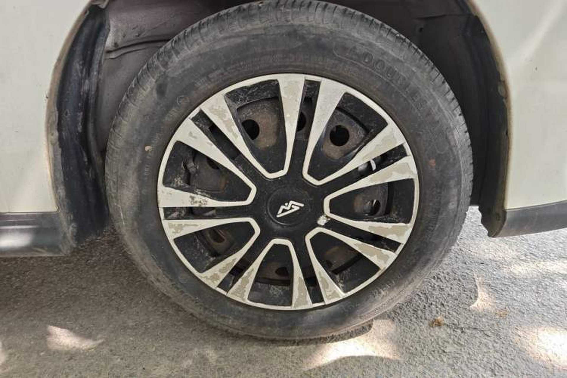 Used LINGBOX 2021 Wang Zhaojun Edition Right Front Wheel Hub